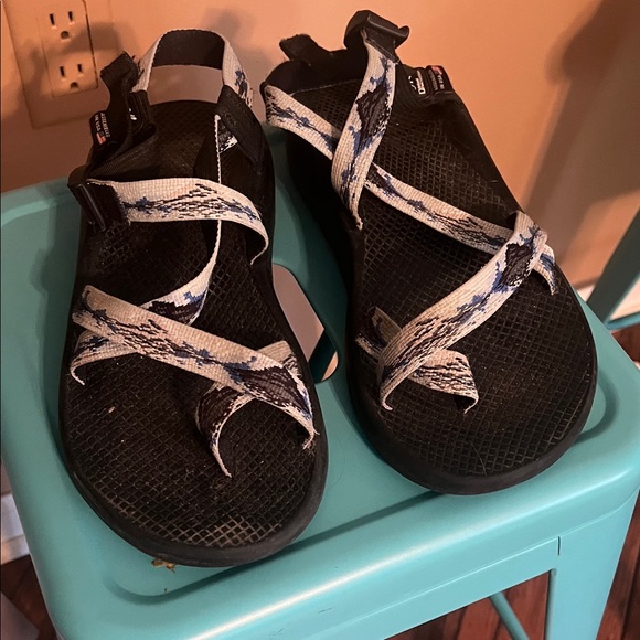 Chaco Black and White Sandals - Picture 1 of 3
